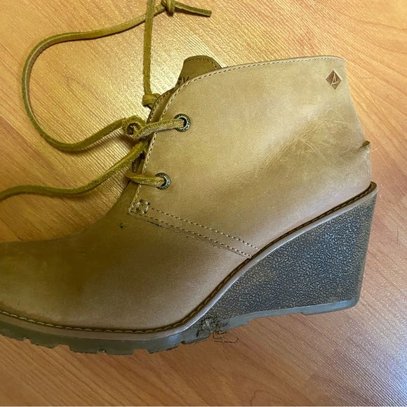Sperry boots - Picture 2 of 2